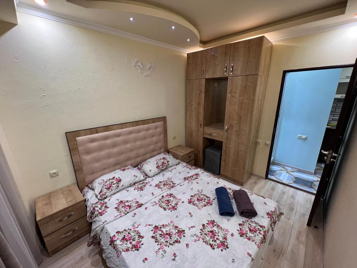 Apartment In Yerevan Komitas K1 المظهر الخارجي الصورة