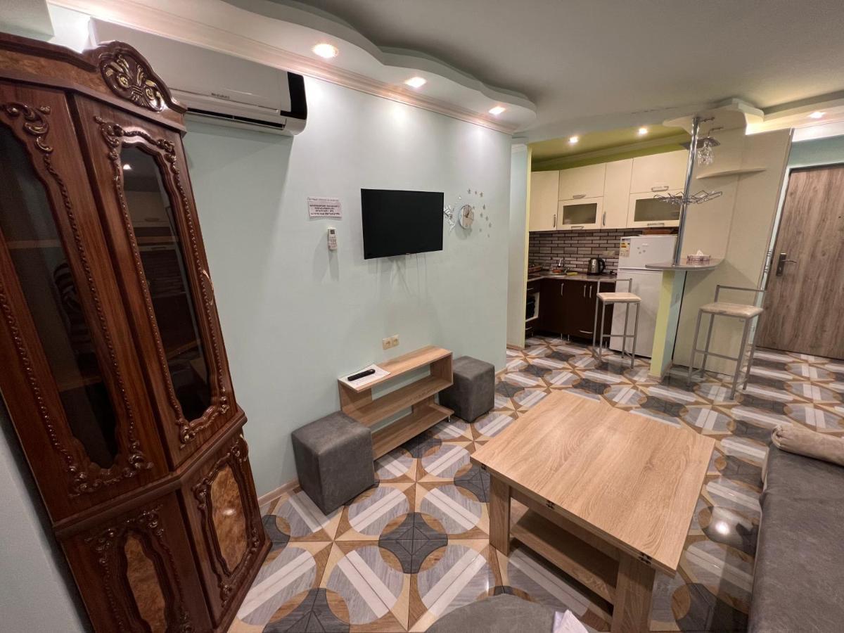 Apartment In Yerevan Komitas K1 المظهر الخارجي الصورة